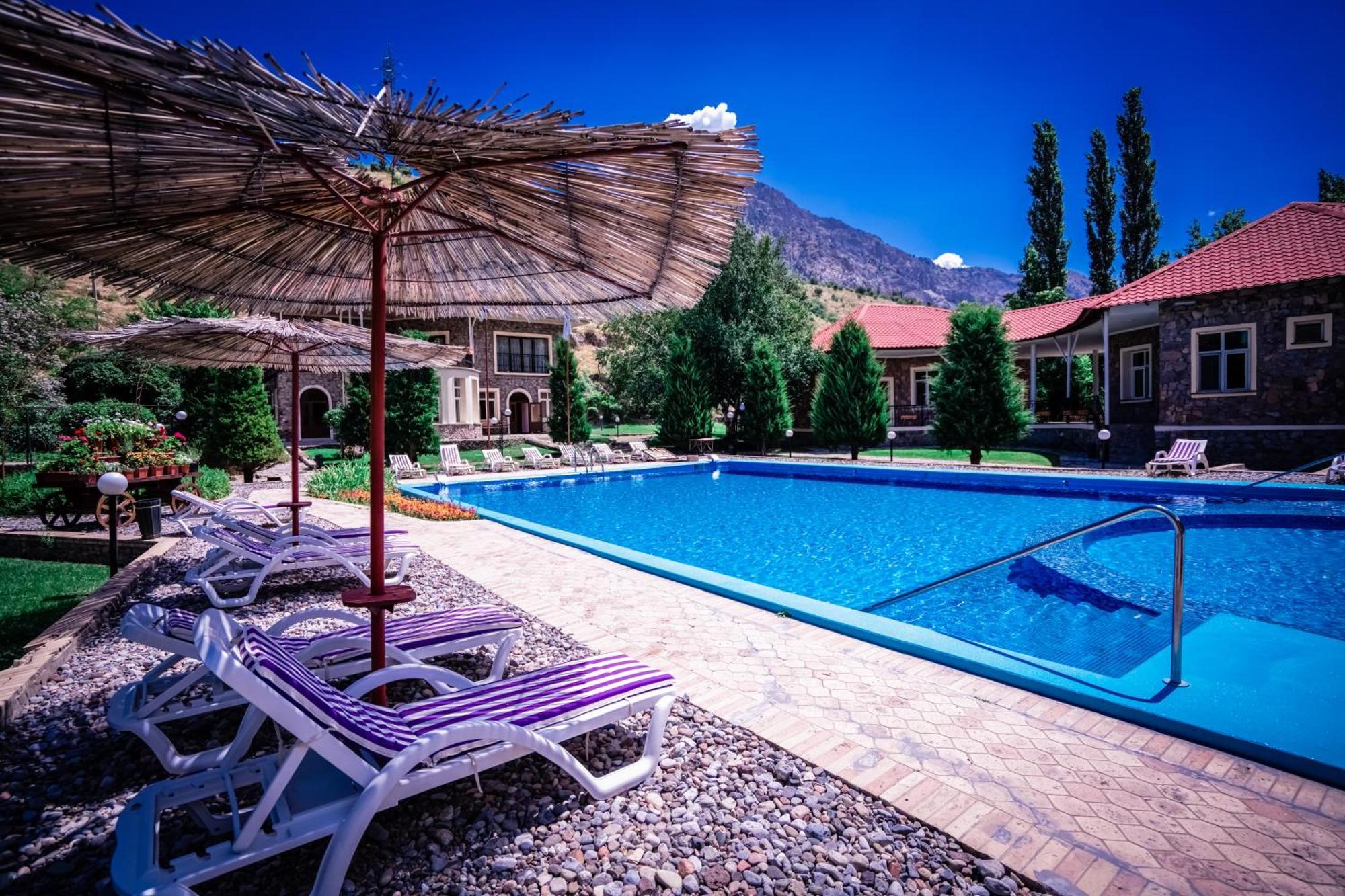 Chatcal Mountains Resort Burchmulla Kültér fotó