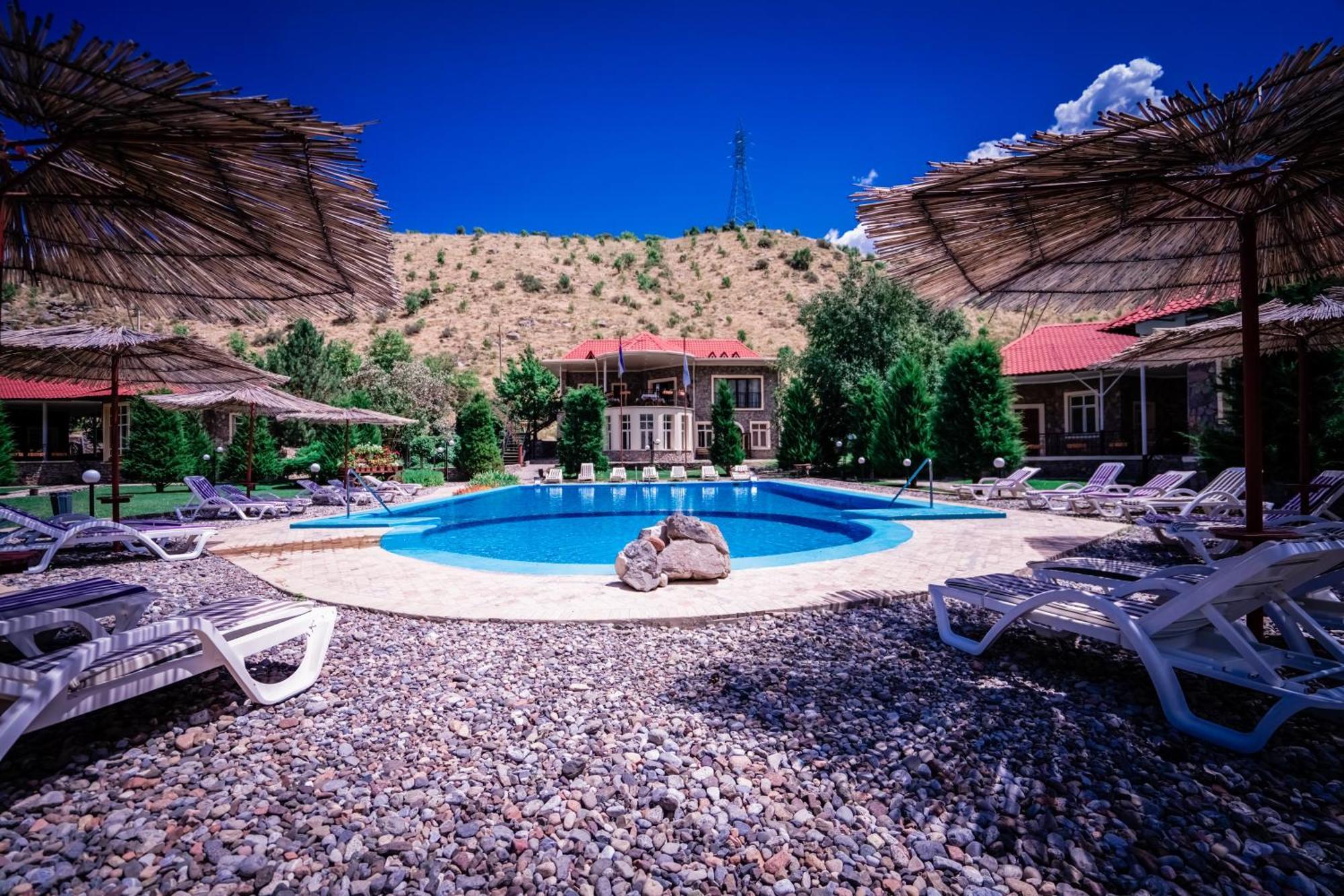 Chatcal Mountains Resort Burchmulla Kültér fotó